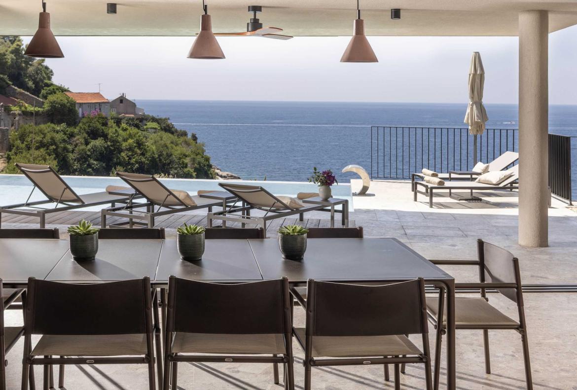 Luxury 5 bedroom holiday villa with private pool in Dubrovnik Croatia (Hrvatska) (PV3024)