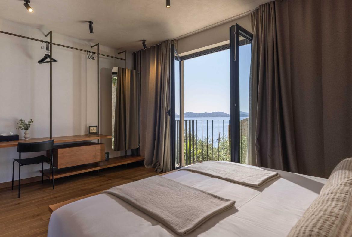 Luxury 5 bedroom holiday villa with private pool in Dubrovnik Croatia (Hrvatska) (PV3024)