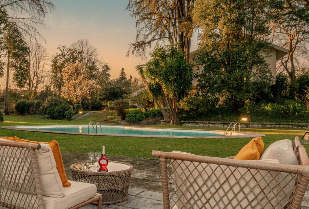 Luxury 5 bedroom holiday villa with private pool in Douro Valley Portugal (PV2849)