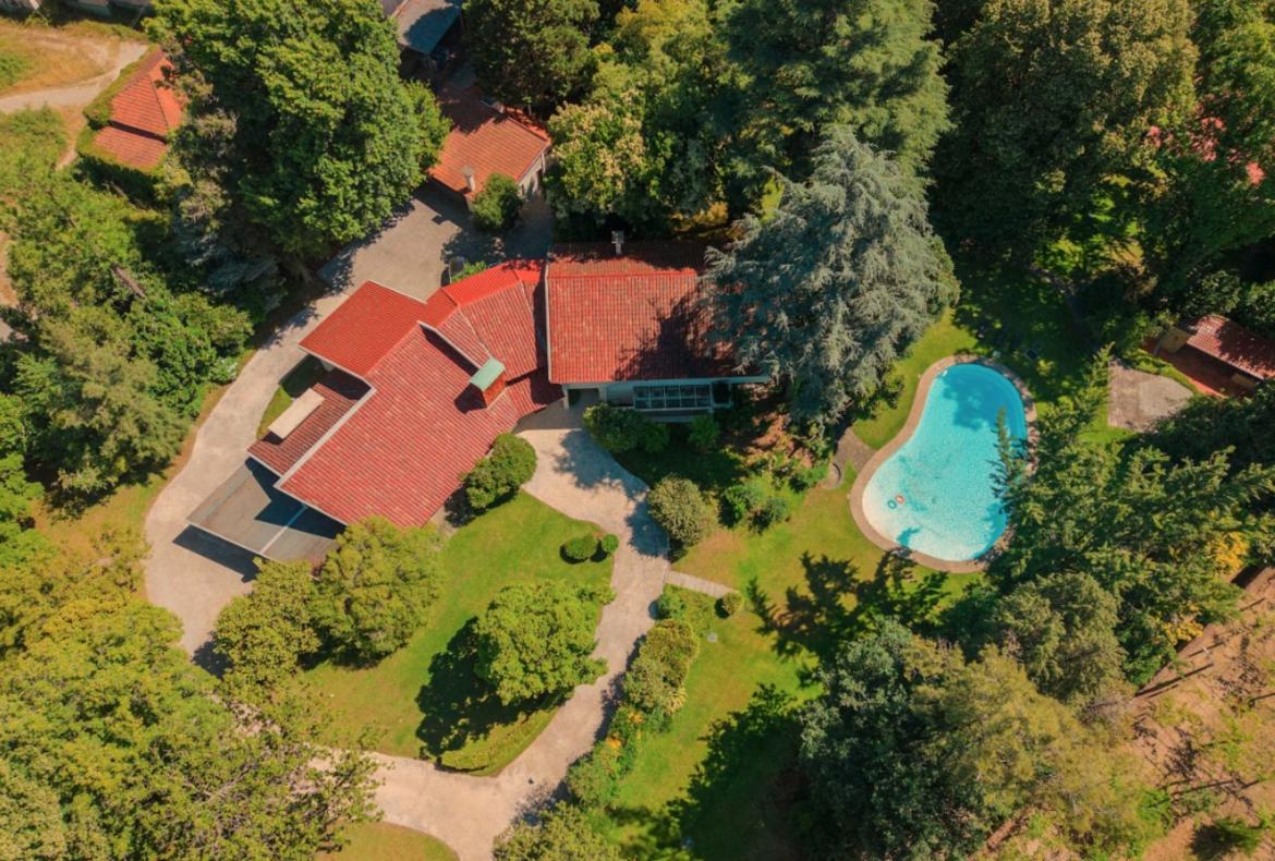 Luxury 5 bedroom holiday villa with private pool in Douro Valley Portugal (PV2849)