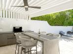 Luxury 3 bedroom holiday villa with private pool in Algarve Portugal (PV2862)