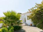 Luxury 3 bedroom holiday villa with private pool in Algarve Portugal (PV2862)