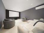 Luxury 6 bedroom holiday villa with private pool in Algarve Portugal (PV2729)