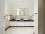 Luxury 6 bedroom holiday villa with private pool in Algarve Portugal (PV2729)