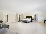 Luxury 6 bedroom holiday villa with private pool in Algarve Portugal (PV2729)