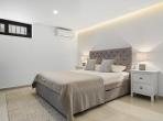 Luxury 5 bedroom holiday villa with private pool in Costa del Sol Spain (PV2994)