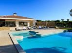Luxury 5 bedroom holiday villa with private pool in Algarve Portugal (PORTU117PV)