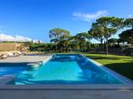 Luxury 5 bedroom holiday villa with private pool in Algarve Portugal (PORTU117PV)