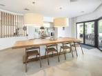 Luxury 5 bedroom holiday villa with private pool in Algarve Portugal (PORTU117PV)