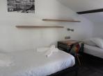 Luxury Villa within Walking Distance of Beach and Harbour in La Ciotat. 7 bedrooms to sleep up to 15 (LACIO101)