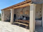 Luxury 6 bedroom holiday villa with private pool in Provence France (PV2995)