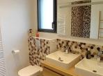 Luxury 6 bedroom holiday villa with private pool in Provence France (PV2995)