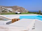 Luxury 2 bedroom holiday villa with private pool in Mykonos Greece (PV1324)