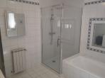 Charming family villa in Montmeyan in Provence, private swimming pool, table tennis, 4 bedrooms sleeping 8 people. (AUPS101)