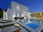 Luxury 2 bedroom holiday villa with private pool in Mykonos Greece (PV968)