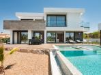 Luxury 5 bedroom holiday villa with private pool in Algarve Portugal (PV2997)