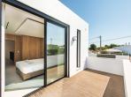 Luxury 5 bedroom holiday villa with private pool in Algarve Portugal (PV2998)