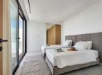 Luxury 5 bedroom holiday villa with private pool in Algarve Portugal (PV2998)