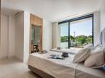 Luxury 5 bedroom holiday villa with private pool in Algarve Portugal (PV2998)
