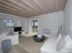 Luxury 3 bedroom holiday villa with private pool in Mykonos Greece (PV737)