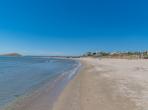 Garden Flat set right on the Beach near Montpellier. Sleeps 4, 1 bedroom (MONT112GN)