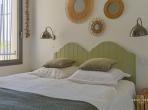 Garden Flat set right on the Beach near Montpellier. Sleeps 4, 1 bedroom (MONT112GN)
