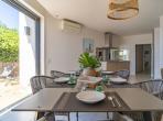 Apartment with Garden and Direct Access to Beach. Sleeps 6, 2 bedrooms (MONT111GN)