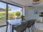 Apartment with Garden and Direct Access to Beach. Sleeps 6, 2 bedrooms (MONT111GN)