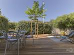 Apartment with Garden and Direct Access to Beach. Sleeps 6, 2 bedrooms (MONT111GN)