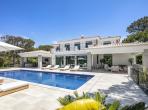 Luxury 6 bedroom holiday villa with private pool in Algarve Portugal (PV2999)