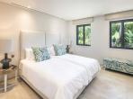 Luxury 6 bedroom holiday villa with private pool in Algarve Portugal (PV2999)