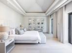 Luxury 6 bedroom holiday villa with private pool in Algarve Portugal (PV2999)
