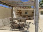 Large family villa with 6 ensuite bedrooms with private pool, aircon near Montpellier and beaches (MONT188GN)
