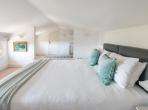 Gorgeous Old Bastide, Beautifully Renovated. Heated Pool. 8 bedrooms, sleeps up to 19 (VALB120)