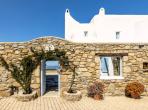 Luxury 4 bedroom holiday villa with private pool in Mykonos Greece (PV822)