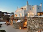 Luxury 4 bedroom holiday villa with private pool in Mykonos Greece (PV822)