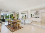 Luxury 6 bedroom holiday villa with private pool in Algarve Portugal (PV2528)