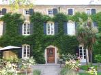 Luxury 18th century renovated manor house, heatable infinity pool near Pezenas. 6-7 bedrooms, sleeps 12-14. (PEZ132)