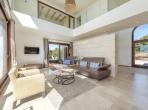 Luxury 6 bedroom holiday villa with private pool in Mallorca Spain (PV1752)