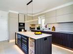 Luxury 6 bedroom holiday villa with private pool in Costa del Sol Spain (PV3001)