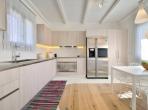 Luxury 4 bedroom holiday villa with private pool in Mykonos Greece (PV1364)