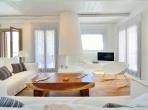 Luxury 4 bedroom holiday villa with private pool in Mykonos Greece (PV1364)