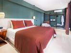 Luxury 7 bedroom holiday villa with private pool in Algarve Portugal (PV3003)