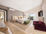 Luxury 7 bedroom holiday villa with private pool in Algarve Portugal (PV3003)