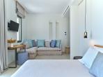 Luxury 5 bedroom holiday villa with private pool in Paros Greece (PV3002)