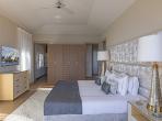 Luxury 6 bedroom holiday villa with private pool in Cote d'Azur France (PV1627)