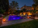Luxury 11 bedroom holiday villa with private pool in Tuscany Italy (PV3007)