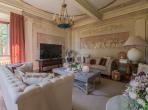 Luxury 11 bedroom holiday villa with private pool in Tuscany Italy (PV3007)