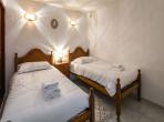 Luxury 9 bedroom holiday villa with private pool in Sagres Portugal (PV983-2)