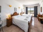 Luxury 9 bedroom holiday villa with private pool in Sagres Portugal (PV983-2)